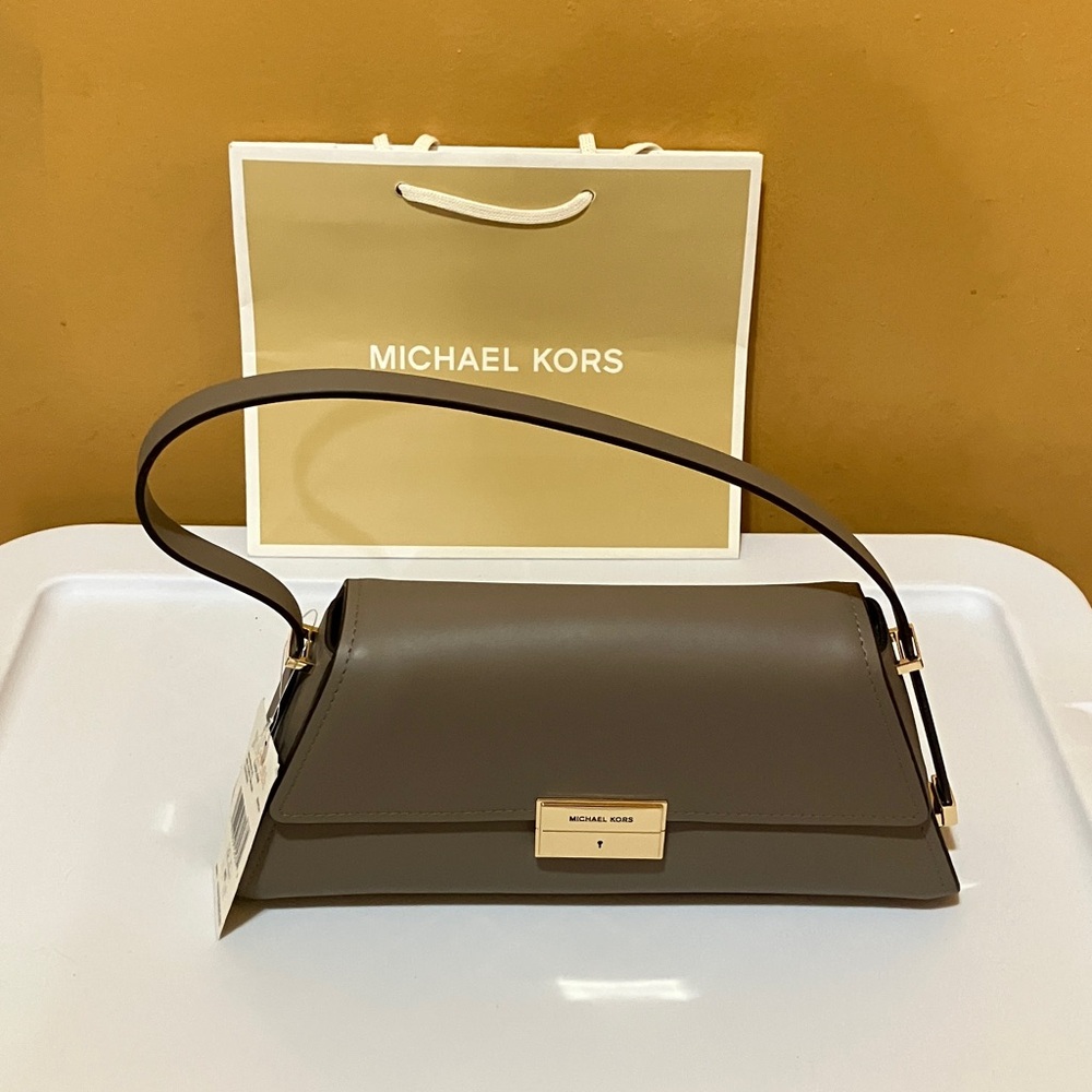 Michael Kors  Ludlow MD Conv Shldr Birch leather bag